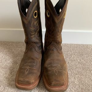 Men’s Double H slip on steel toe boot. Size 10.